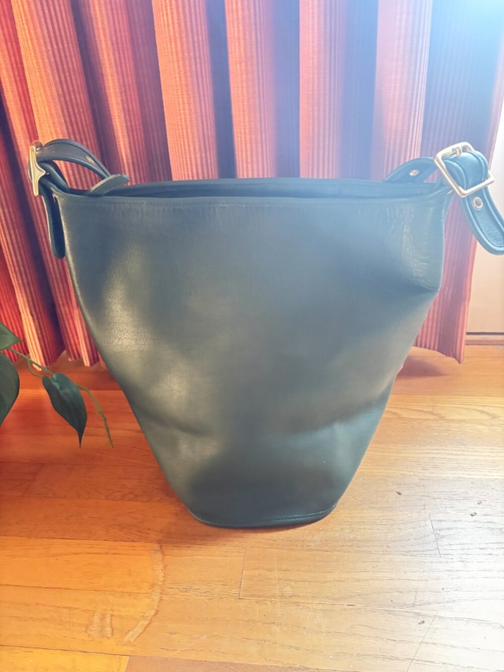 Vintage Coach Duffle Feed Sac Travel Bag Weekender Adj. Strap Green Leather - Picture 9 of 10